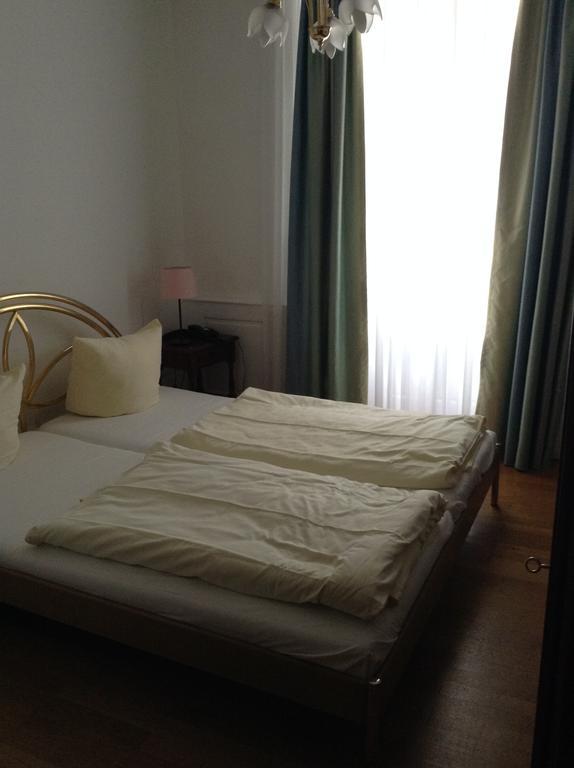 Hotel Zum Pfalzgrafen Heidelberg Luaran gambar