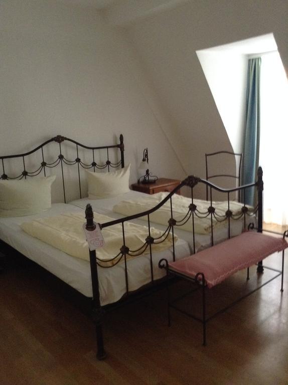 Hotel Zum Pfalzgrafen Heidelberg Luaran gambar
