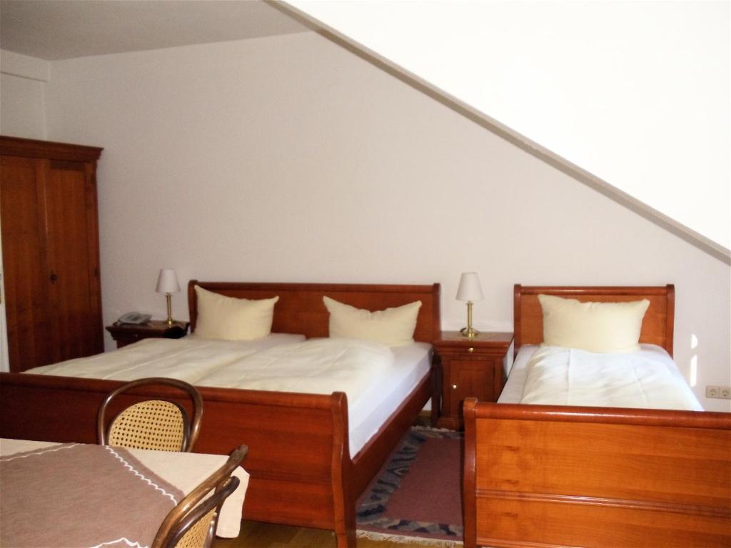 Hotel Zum Pfalzgrafen Heidelberg Bilik gambar